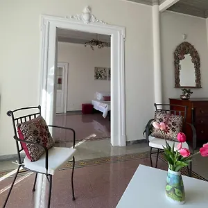 Domus Claudia San Giovanni Apartamento